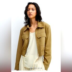 MANGO NWT cropped jacket with pockets